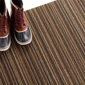 Chilewich Shag Skinny Stripe Doormat Latte