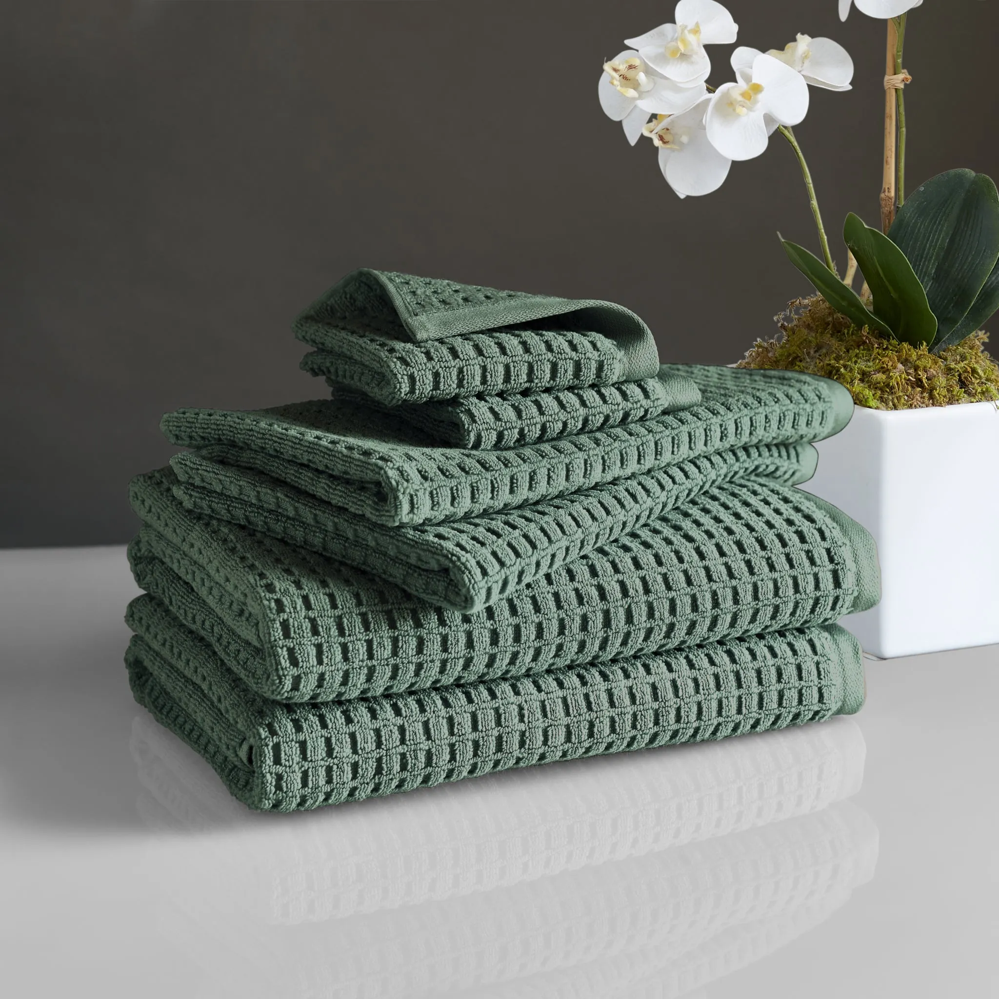DKNY Quick Dry Towel Set