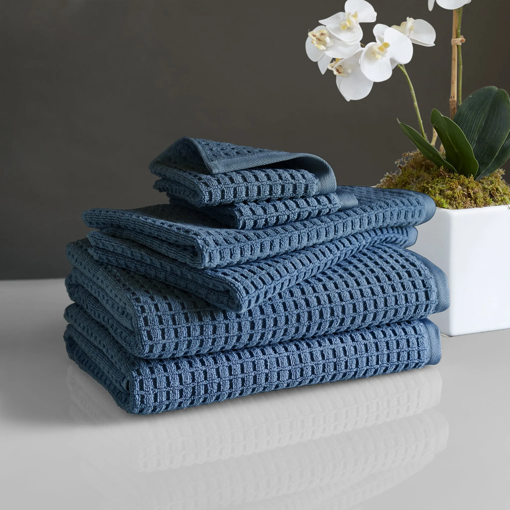 DKNY Quick Dry Towel Set