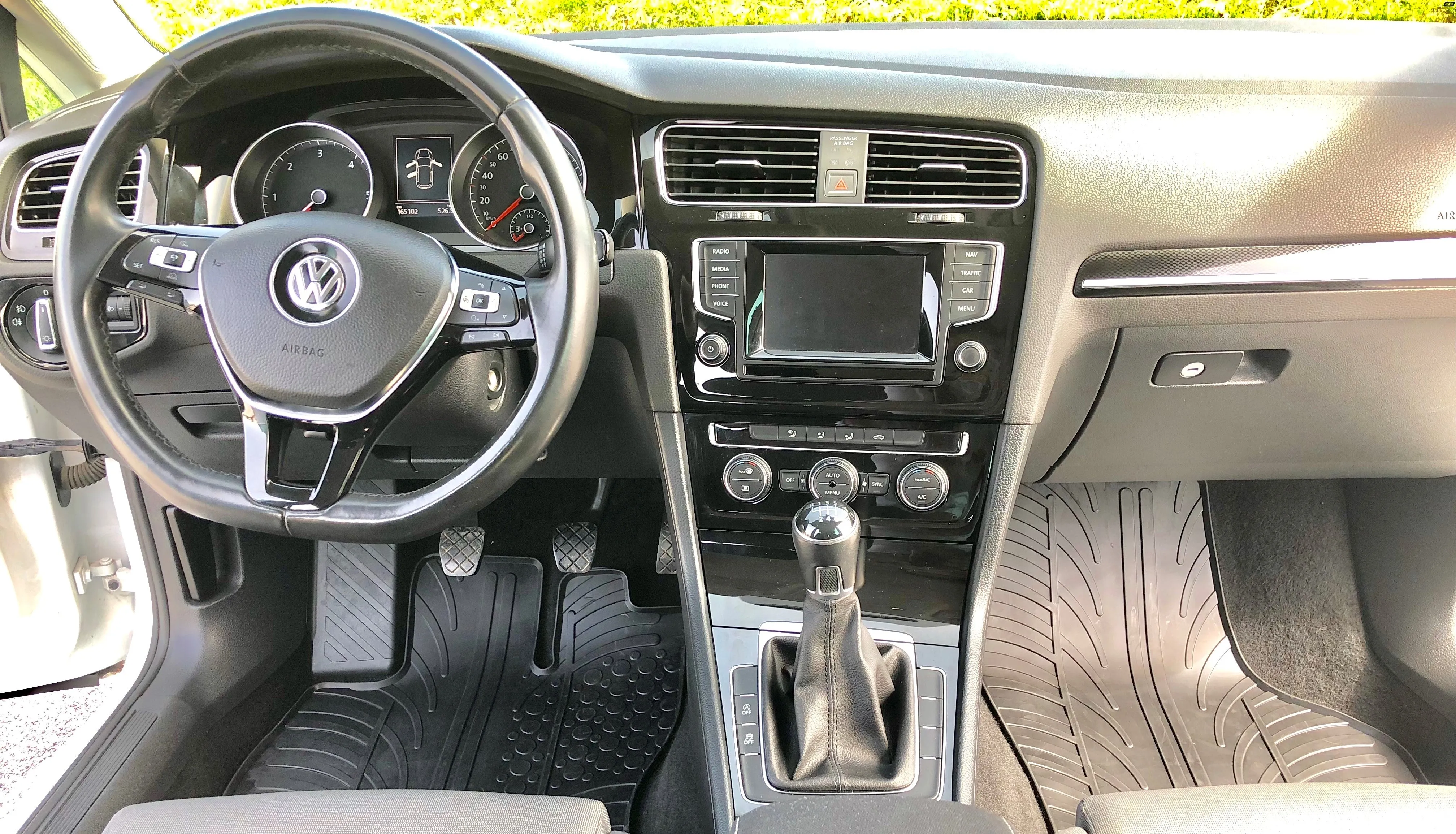 GledringUSA Custom Fit Floor Mats For Volkswagen Jetta 2011-2018