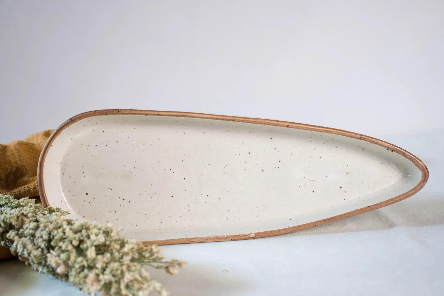 Rann Leaf Platter | Serving Bowls and Platters