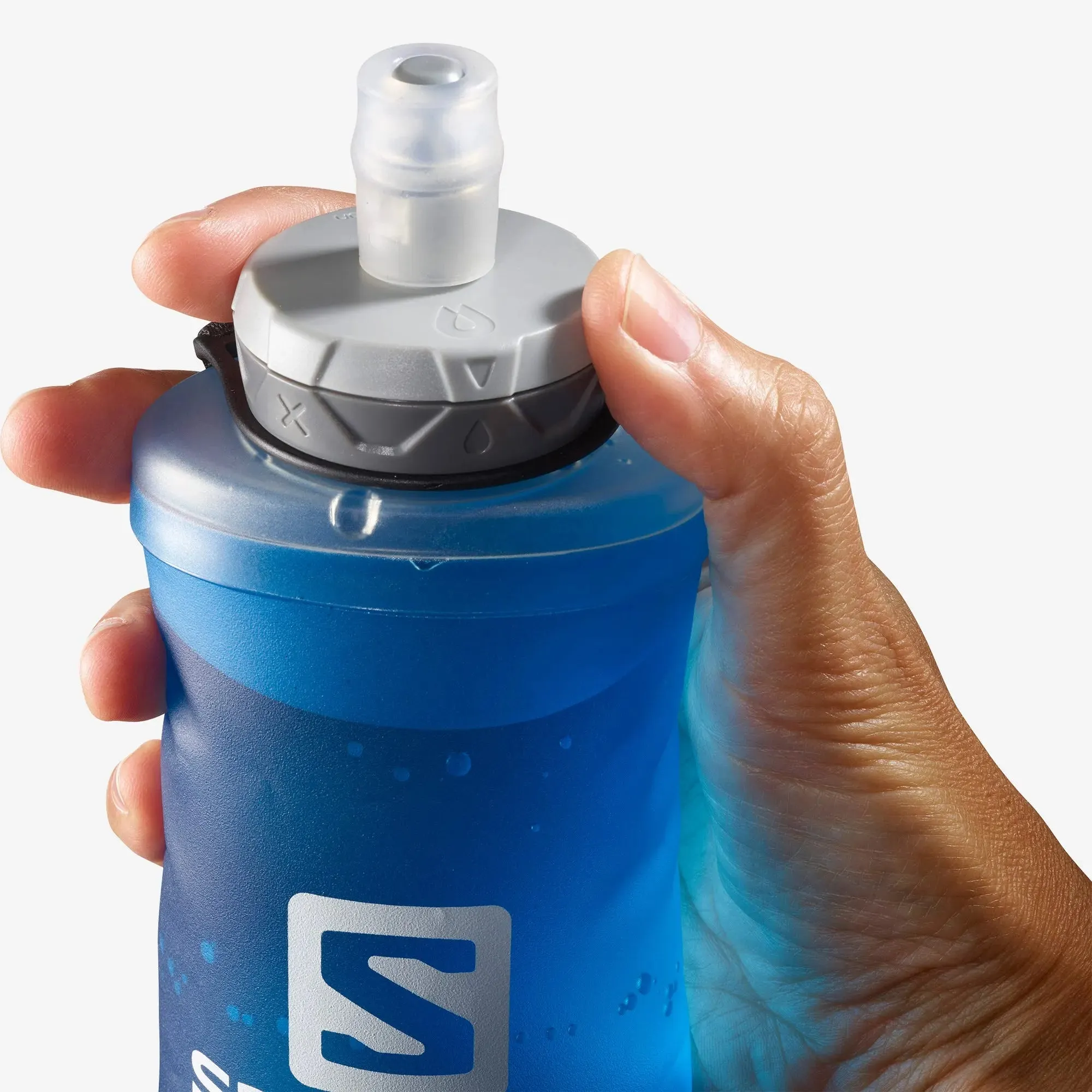 Salomon Active Handheld Water Bottle
