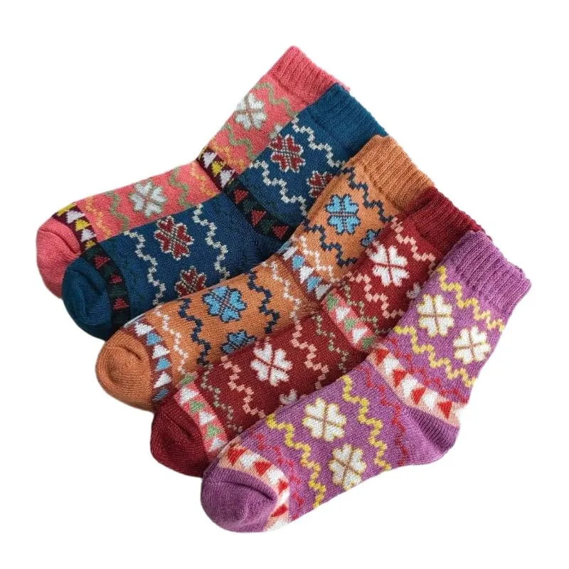 Thick Knitted Winter Wool Socks With Medium Tube